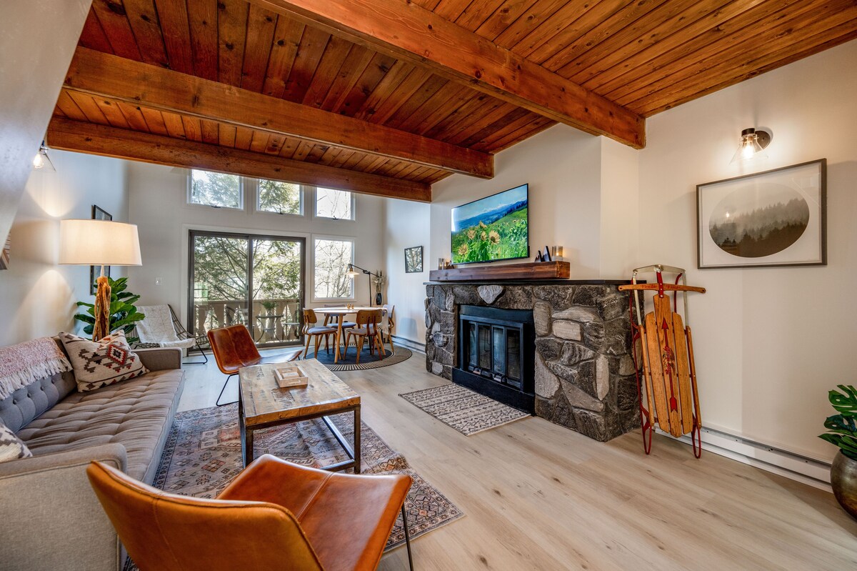 Beautiful Modern Hunter Mountain Retreat