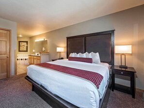 A great night's rest in a the master king sized bed