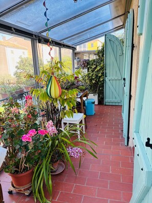 Terrace/patio