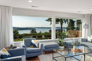 Views from every angle of the living room.