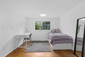 Bedroom # 3 (with trundle bed below)