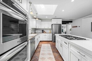 Double ovens!