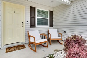 Front Porch | Keyless Entry