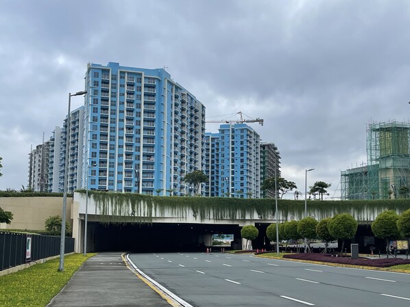 Bayshore 2  condominium 
