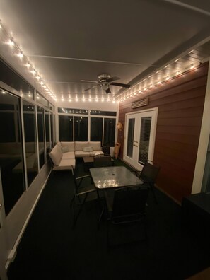 Sun room with access to the master bedroom and the patio