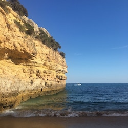 Praia das Fontainhas directamente abaixo da propriedade