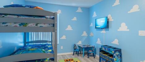 Welcome home! Your kiddos will love this themed room!