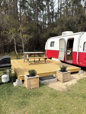 Deck (approx 12’x15’) added January 2025.