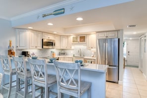 A full kitchen to make delicious meals with the whole family!