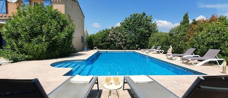 Piscine maison de vacances