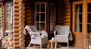 Beaver Creek Lodge seating