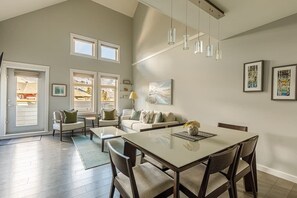 Wonderful open plan living that fits up to 6 people comfortably. And the kids have the "secret room" under the stairs to play in!