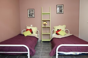 Chambre deux lits 0.90m