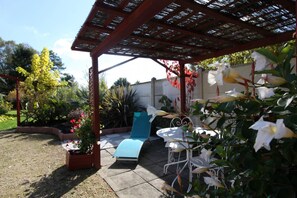 Jardin avec Pergola