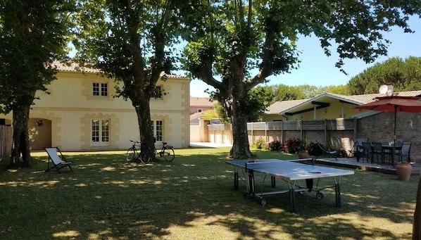 Photo 0