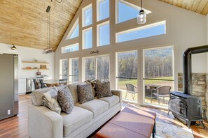 Living Room | 1st Floor | Open Floor Plan | Mountain Views