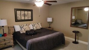 Master Bedroom King Size Bed