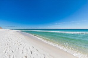 This spectacular beach is only 1/2 mile away