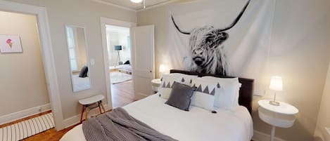 Guest Bedroom with Queen Bed. All white linens with Safe Rest protective and comfortable undercover, for the cleanest stay!