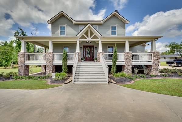 Lake Charles Vacation Rental | 6,020 Sq Ft | 4BR | 3.5BA | Stairs Required