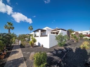 Wonderful Playa Blanca Villa | 2 Bedrooms | Villa Garza Azul | Private Jacuzzi & Close to Amenities | Lanzarote