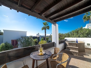 Wonderful Playa Blanca Villa | 2 Bedrooms | Villa Garza Azul | Private Jacuzzi & Close to Amenities | Lanzarote