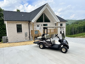 Gas powered golf cart to use during your stay. 