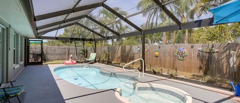 Seminole Vacation Rental | 3BR | 2BA | 1,800 Sq Ft | Half Step Required to Enter