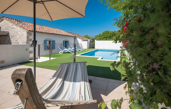 pool