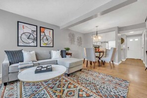 Living room 2