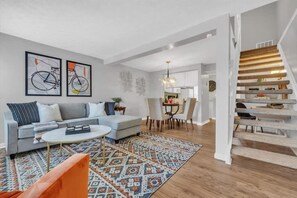 Living room 1