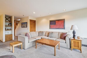 Plenty of comfortable seating in your spacious living room to enjoy