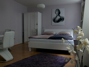 Appartment "Lotte", 20qm, 1 Wohn-/Schlafraum, max. 2 Personen-Schlafen in Weimar