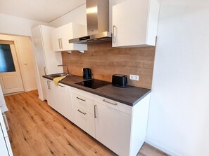 Ferienwohnung Walter mit 55qm, 1 Schlafzimmer, 1 Wohn-/Schlafzimmer, max. 4 Personen-Ferienhaus Lucia