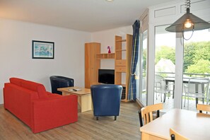 06 schöne 3-Raum-Ferienwohnung mit Balkon