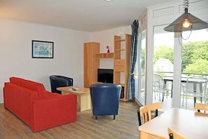 06 schöne 3-Raum-Ferienwohnung mit Balkon