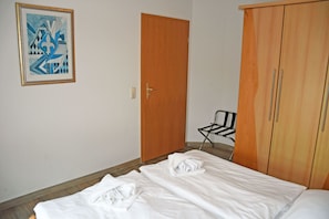06 schöne 3-Raum-Ferienwohnung mit Balkon