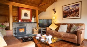 Pine Ridge Lodge living room and fire