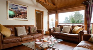 Pine Ridge Lodge living room and coffee table