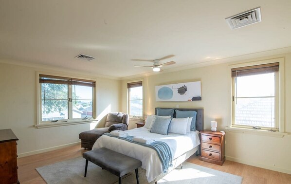 Tranquil Taylor | Two-Storey Family Home, BBQ