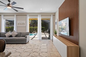 5271 Wildwood Way (5).jpg