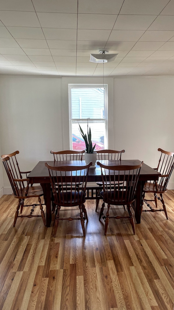 Sit down, play a game, eat, and enjoy your family and friends in the dining room