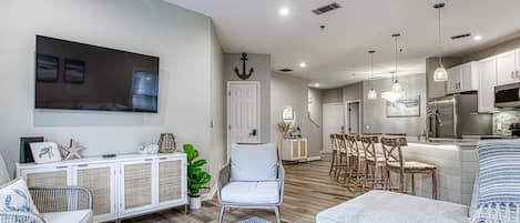 Open floor plan with plenty of seating for relaxing and eating