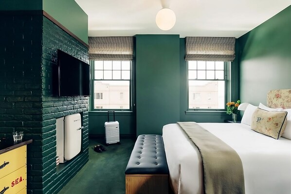 Unit with 1 King size Bed