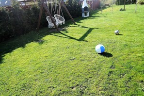 Garden [summer]