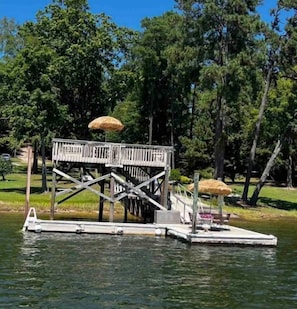 Our elevated dock is 1 of only 6 on the entire lake!
The aerial view is fabulous