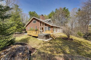 Home Exterior | Private Hot Tub