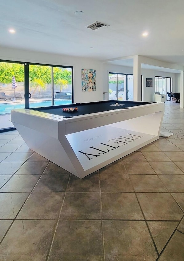 Game room
