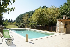 Schwimmbad des Ferienhauses
