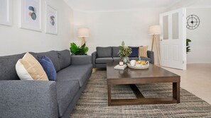 Rooms | Lounge